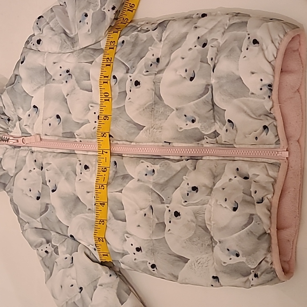 Carter's, girl's, hooded, puffer jacket. Polar bear print. Size S/4. - Picture 6 of 8